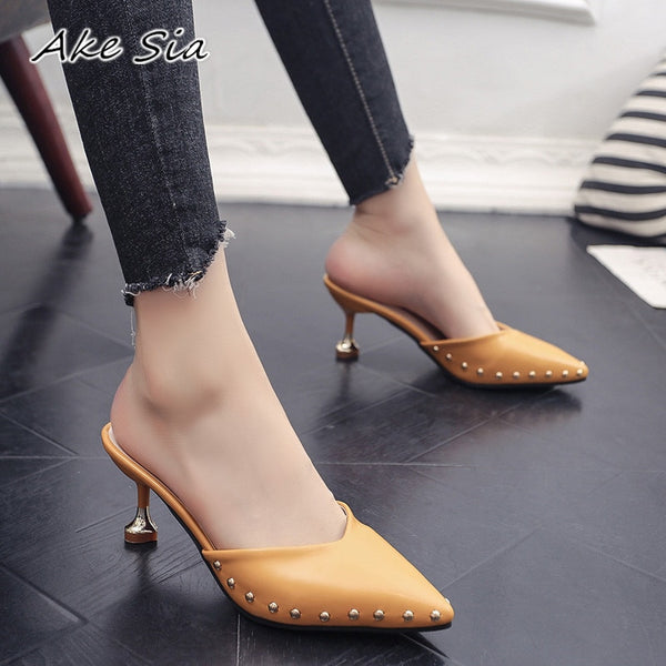 Candy-colored slippers 2019 summer new pointed rivets with high heels flip flops slippers Female sandals Sandalias femenina s084